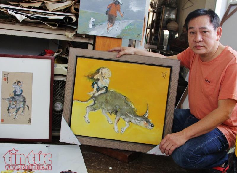 Tranquil trâu là một đề tài nghệ thuật phổ biến trong văn hóa Việt Nam. Ngắm những bức tranh tuyệt đẹp về tranh tại gian hàng của chúng tôi, bạn sẽ cảm nhận được tình yêu và niềm hứng thú đặc biệt của người Việt với những bức tranh trâu và nghệ thuật. Hãy đến xem ngay thôi nào!
