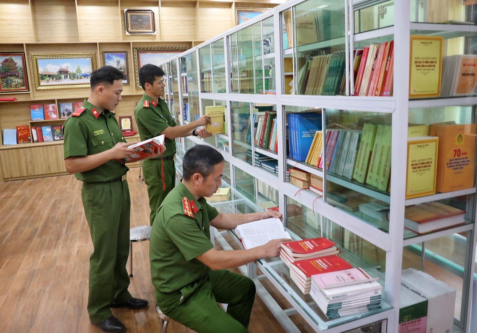 Chú thích ảnh