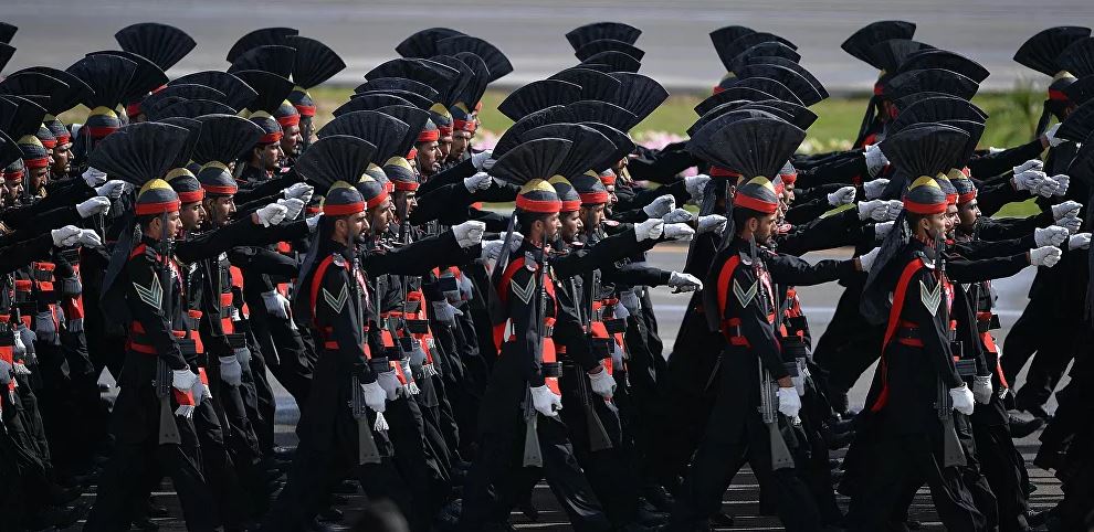Điểm mặt những bộ quân phục ấn tượng nhất thế giới | baotintuc.vn