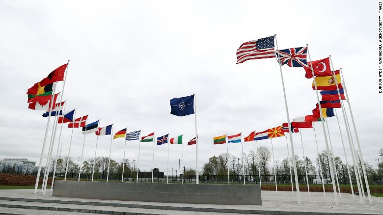 Gia nhập NATO: Sự gia nhập NATO của một quốc gia đảm bảo an ninh và toàn vẹn lãnh thổ đã được chứng minh là một lựa chọn tốt trong thời đại đầy thách thức này. Cùng tìm hiểu các hình ảnh về các cuộc thực hiện tập trận chung và các hội nghị cấp cao của các nước gia nhập NATO để hiểu rõ hơn về lợi ích của việc gia nhập tổ chức này.