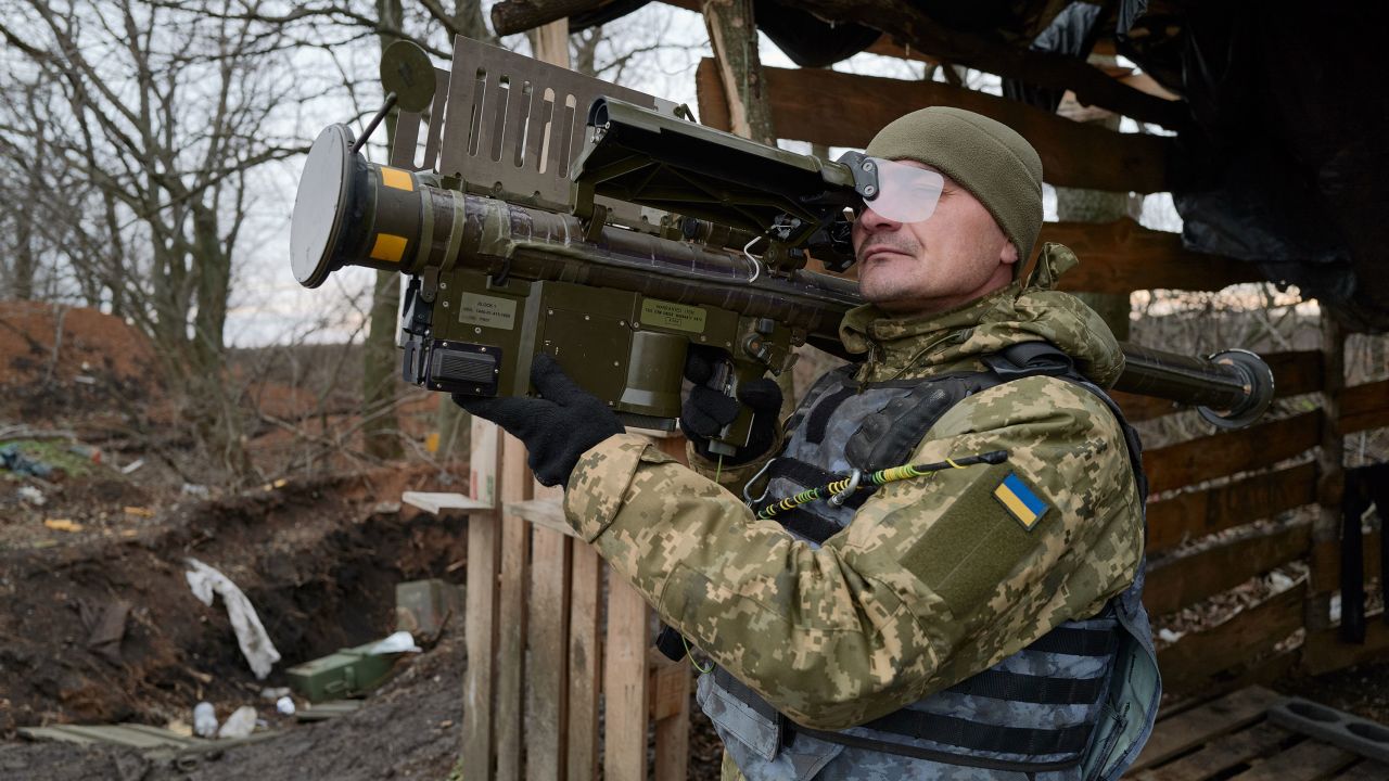 ウクライナは西側の兵器研究所になった