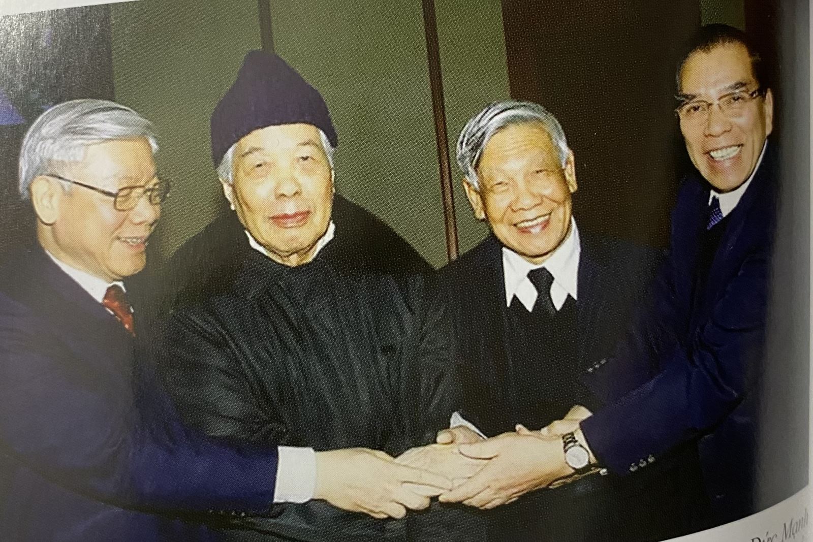 Chú thích ảnh