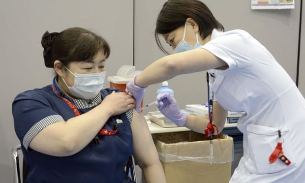 2020年の東京オリンピックを前に多くの日本の医療従事者が抗議活動