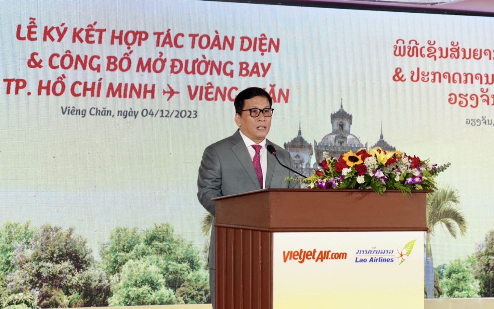 越捷航空開通胡志明市-萬象直飛航線並宣布與寮國航空全面合作