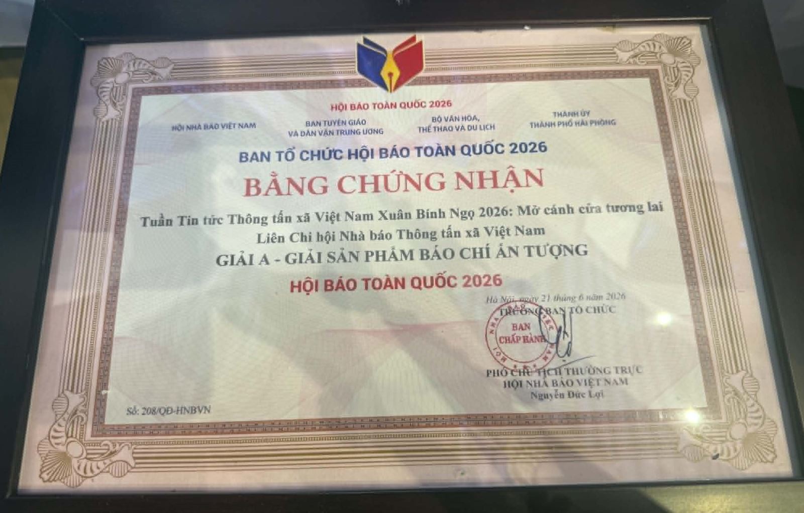 Chú thích ảnh
