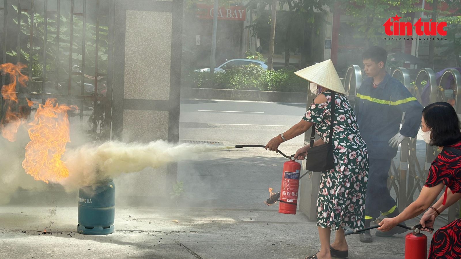 Chú thích ảnh