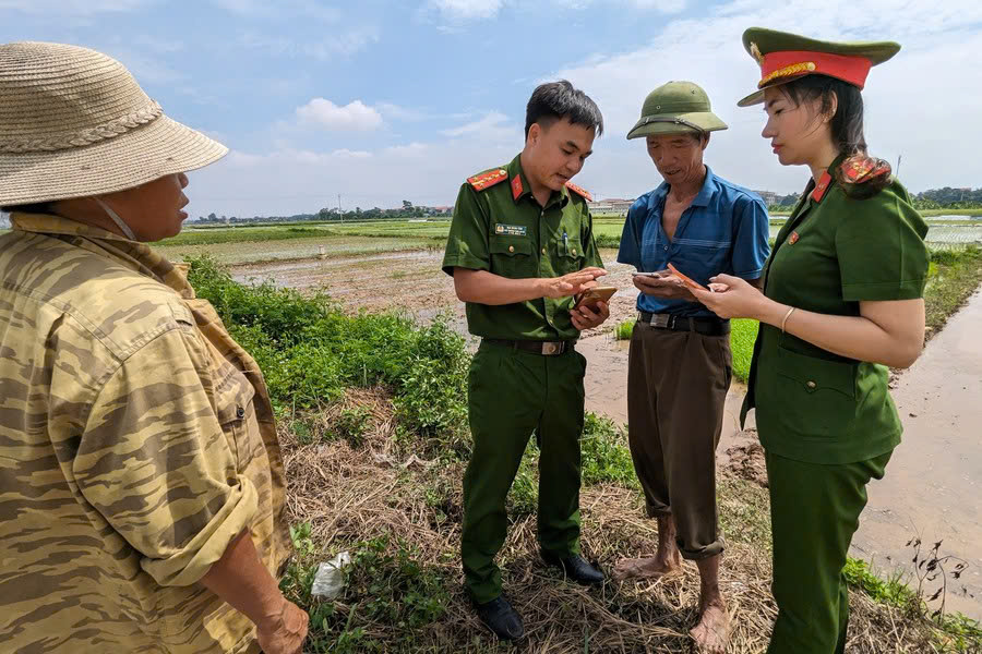 Chú thích ảnh