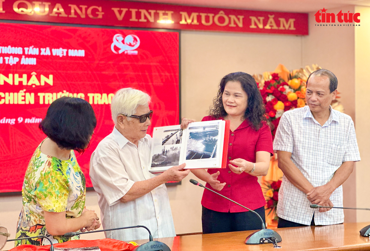 Chú thích ảnh