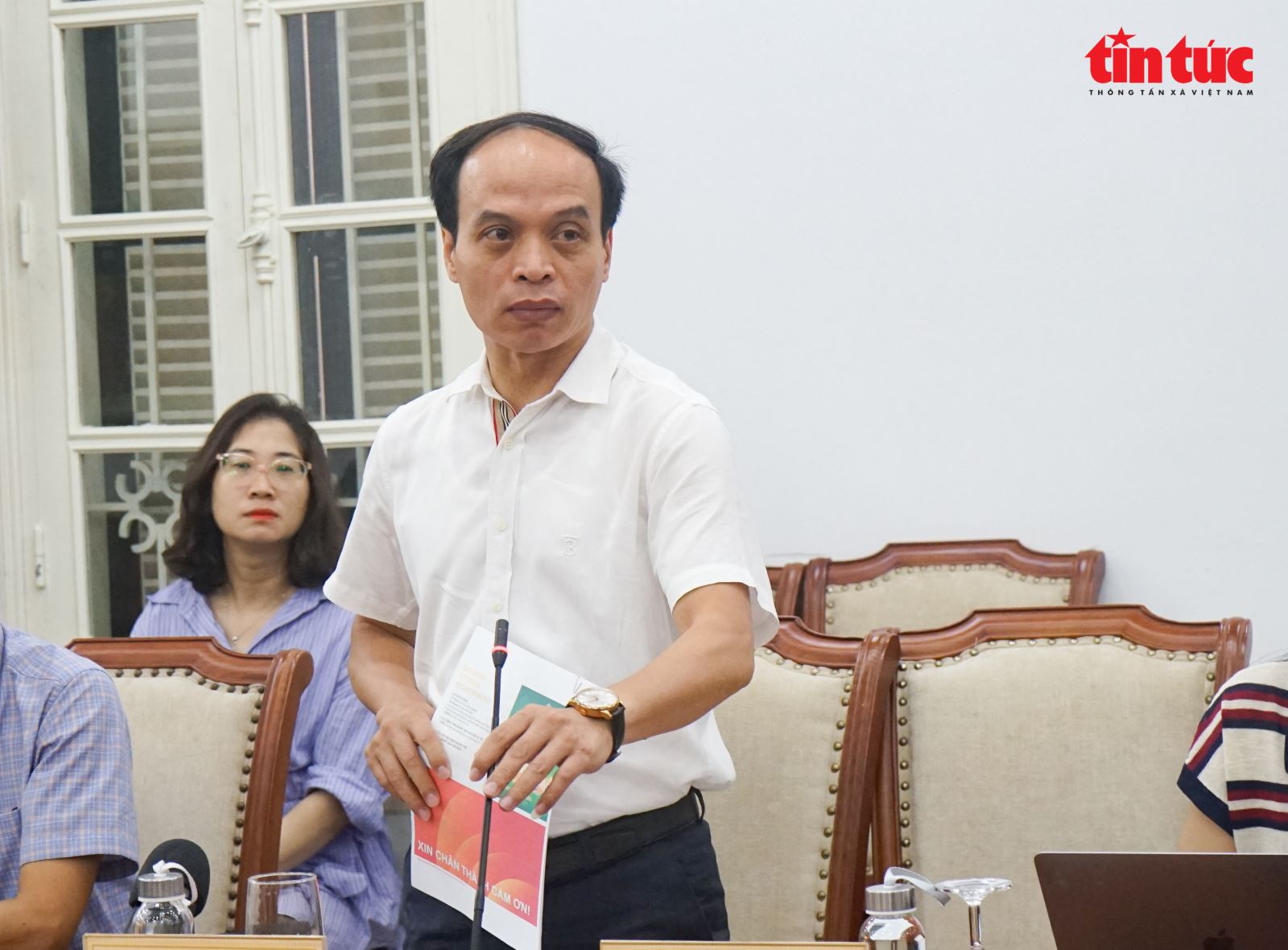 Chú thích ảnh