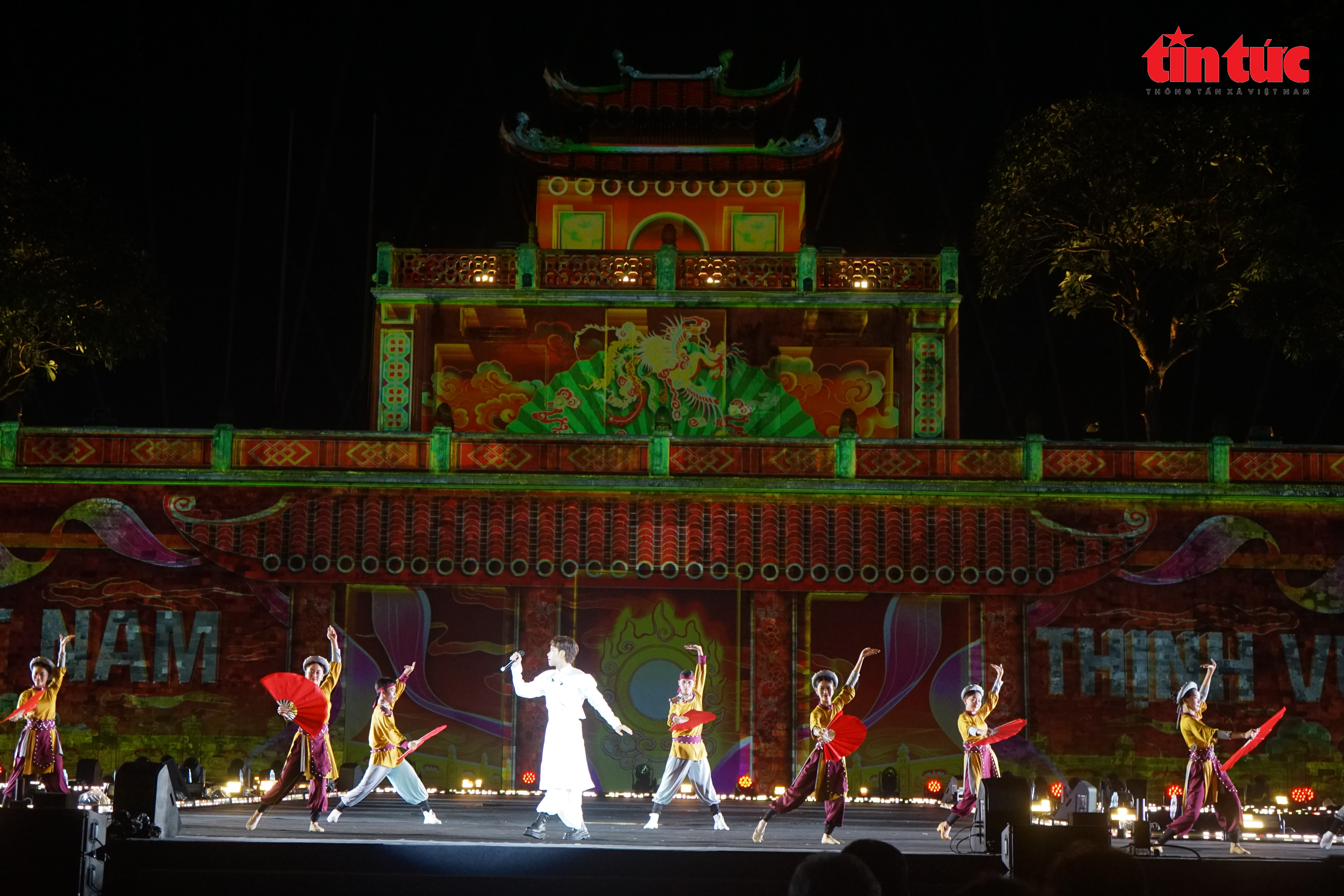 Chú thích ảnh