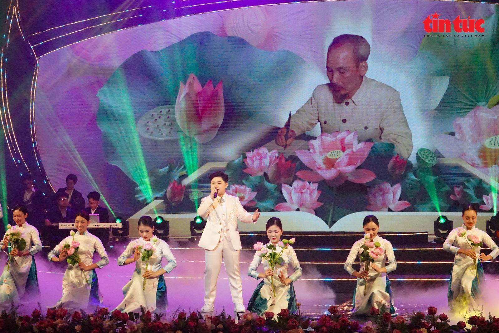 Chú thích ảnh