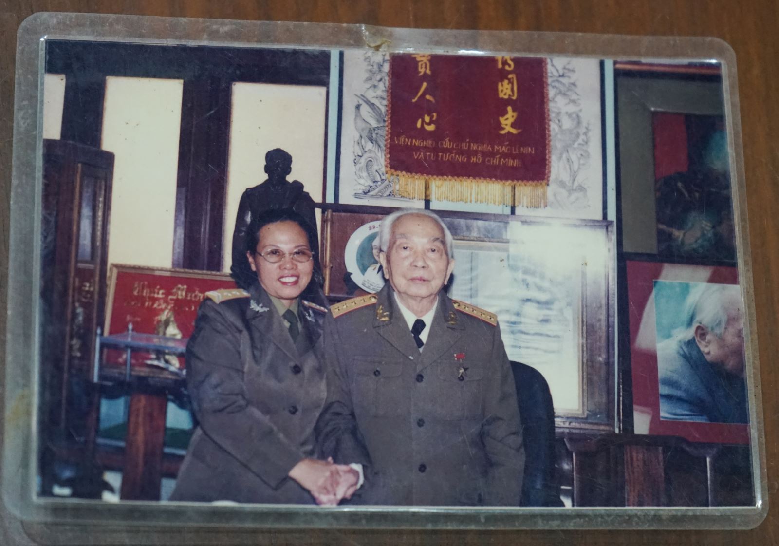 Chú thích ảnh