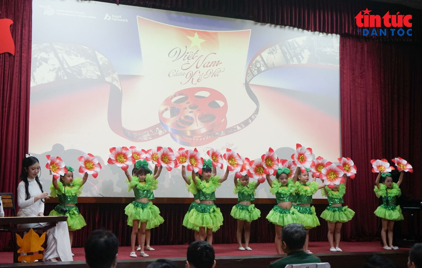Chú thích ảnh