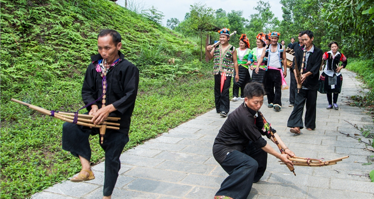 Báo Tin tức