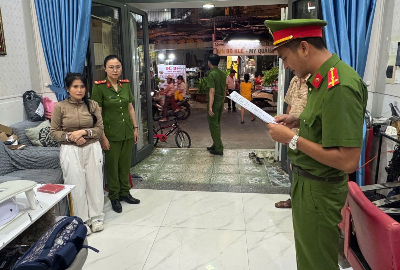 Chú thích ảnh