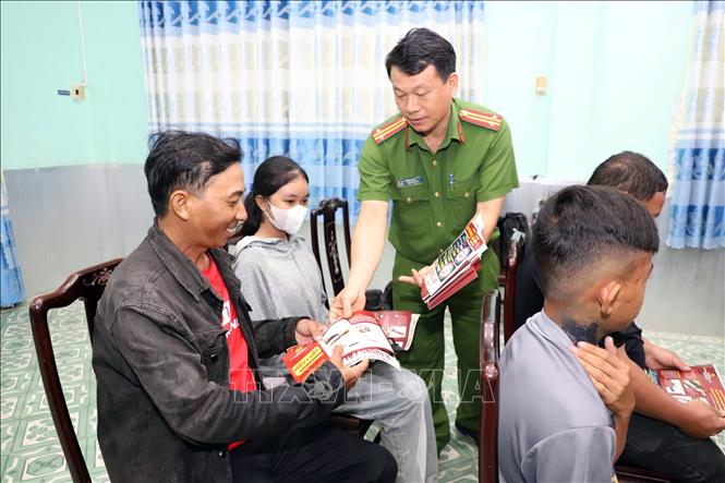 Chú thích ảnh