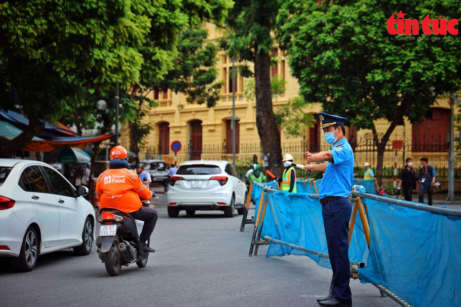 Chú thích ảnh