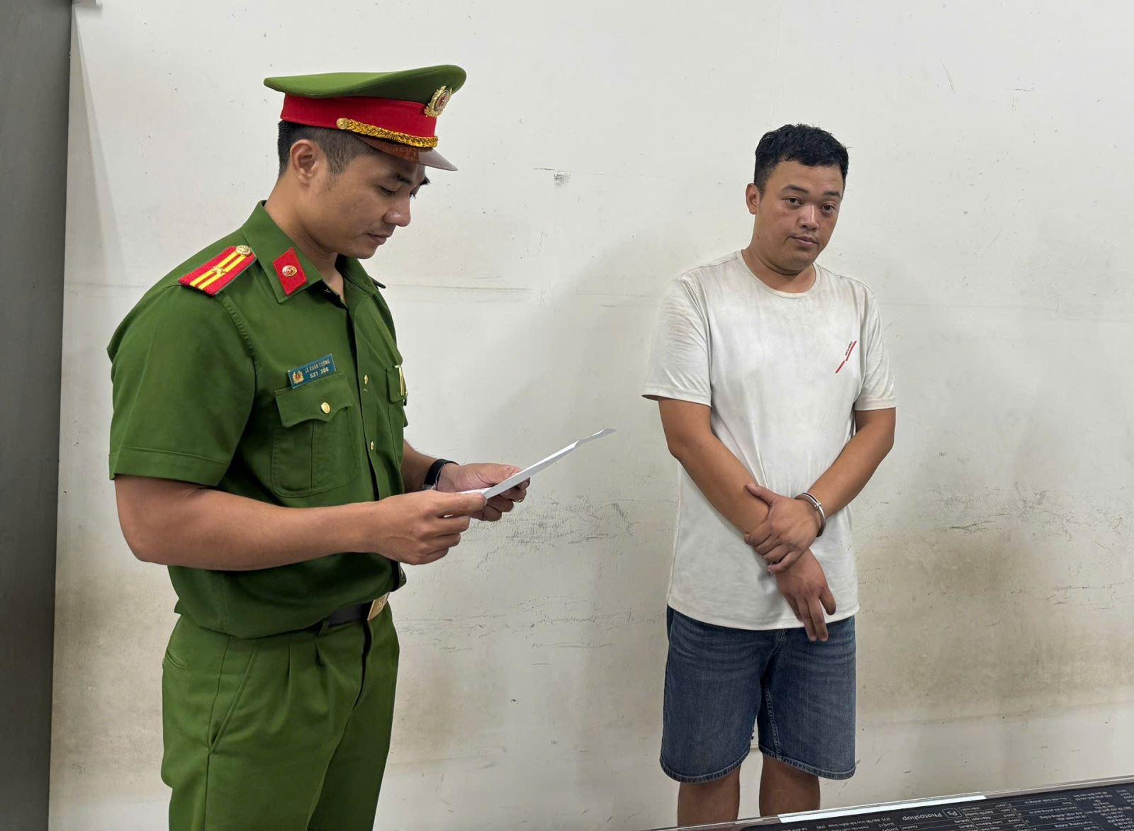Chú thích ảnh