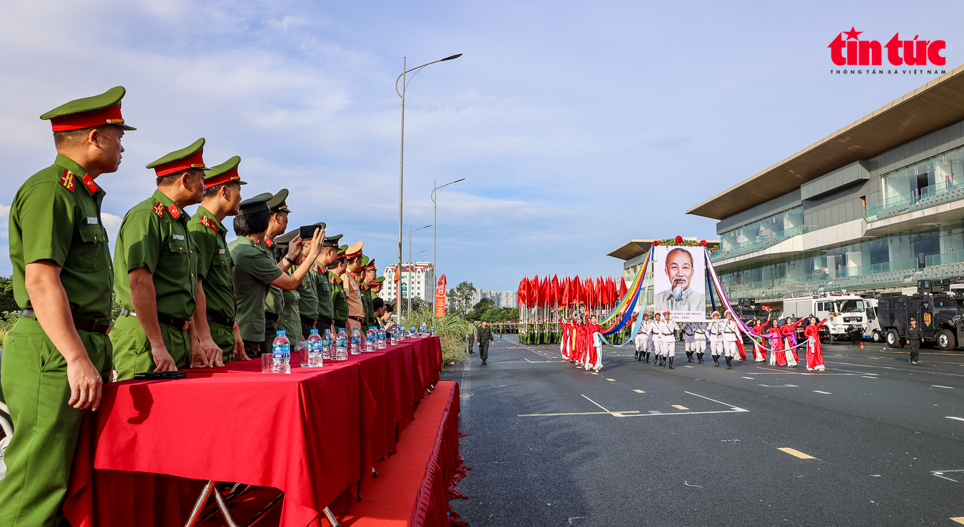تعليق الصورة