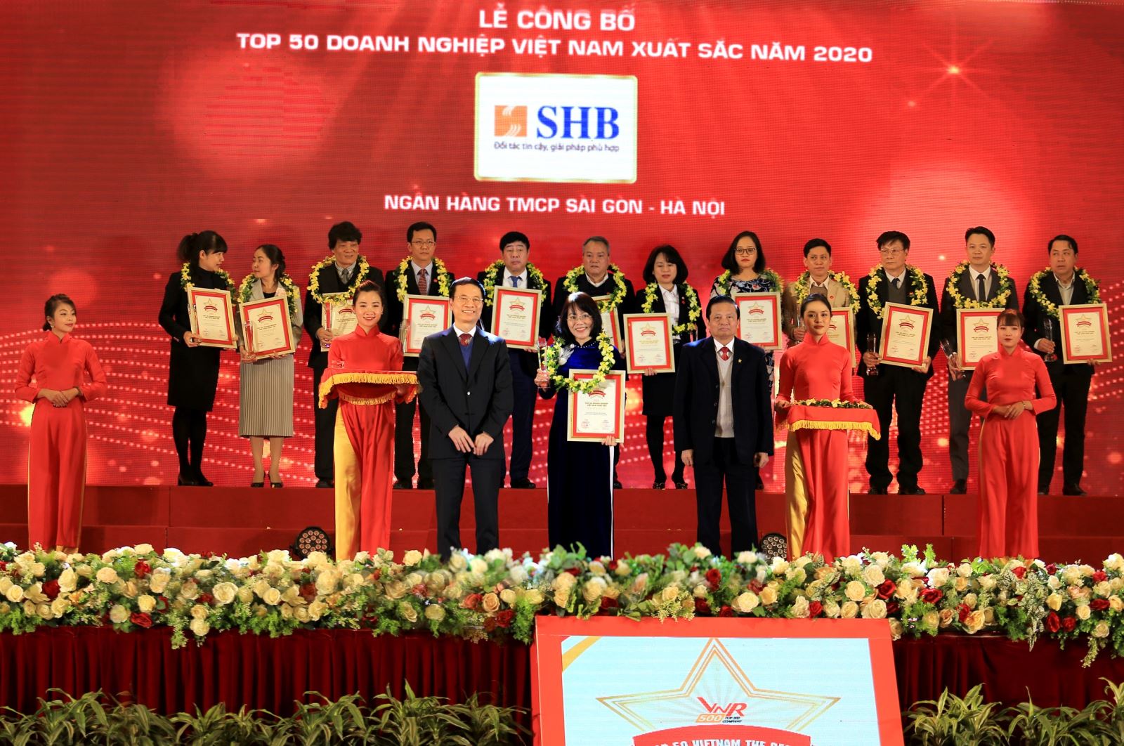 SHB được vinh danh Top 50 DN xuất sắc nhất Việt Nam ...