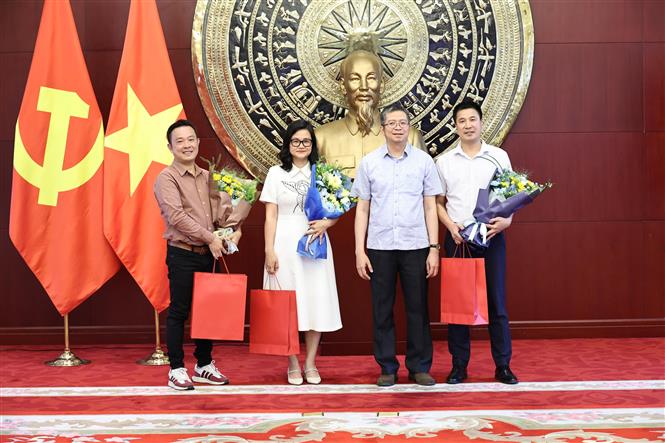 Chú thích ảnh