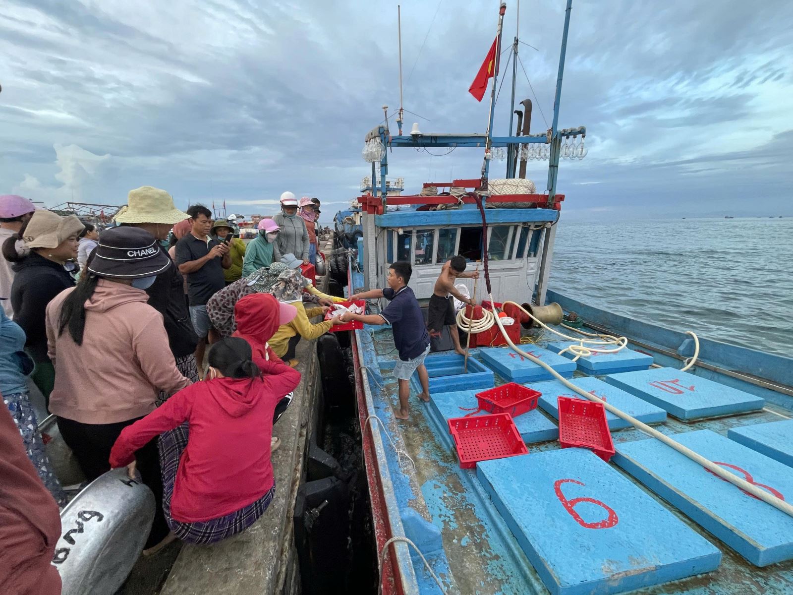 Chú thích ảnh