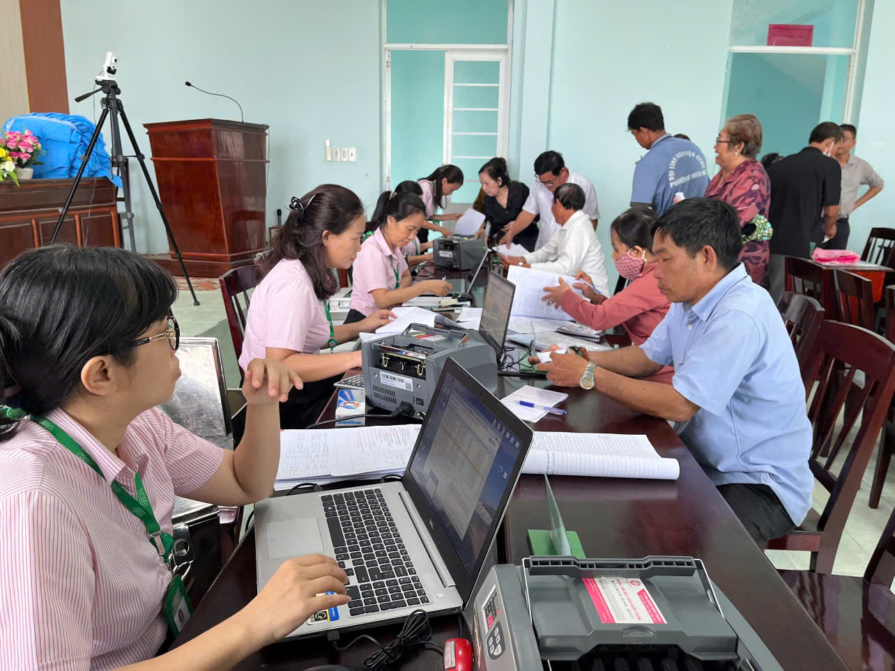 Chú thích ảnh