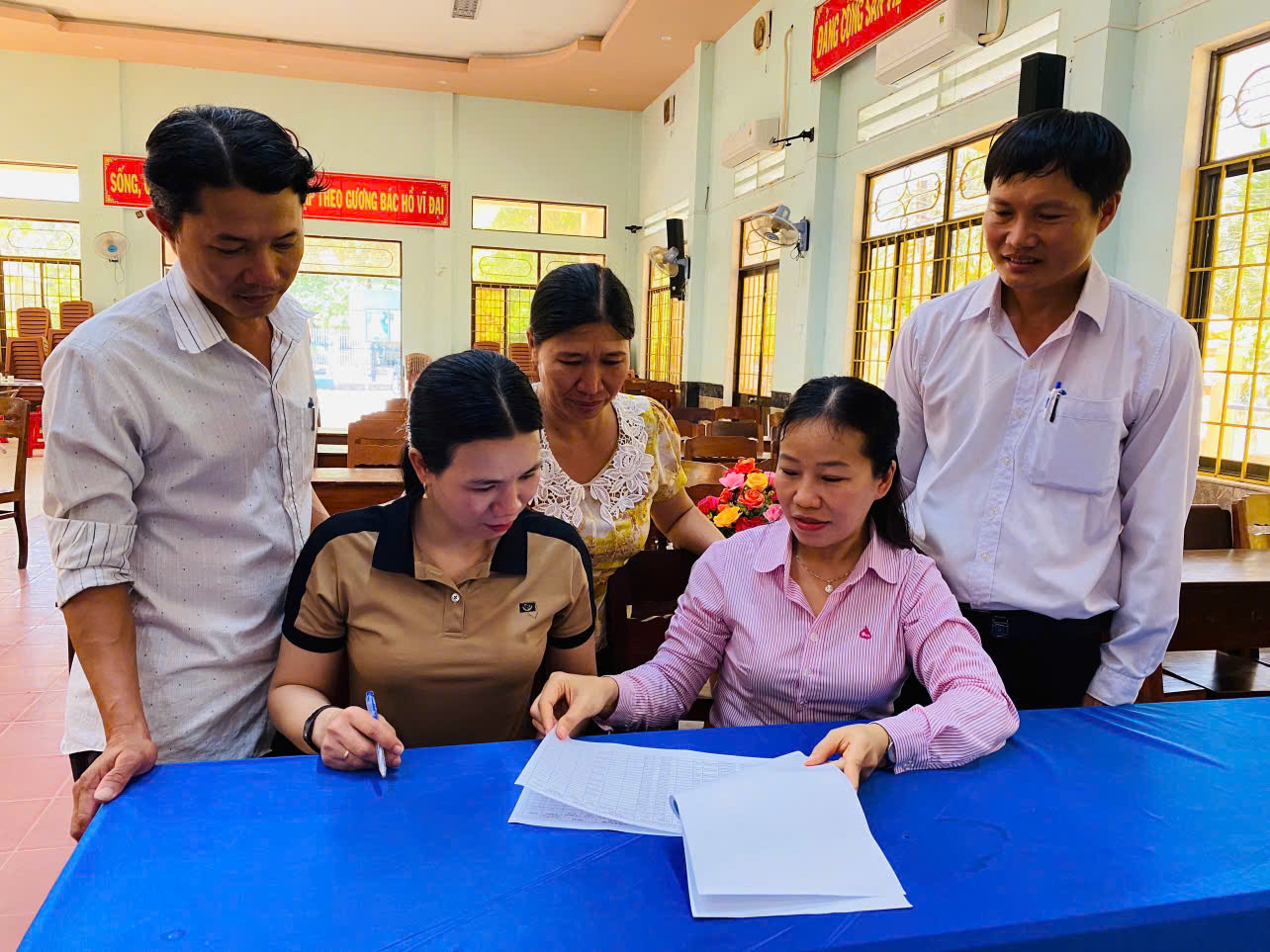 Chú thích ảnh