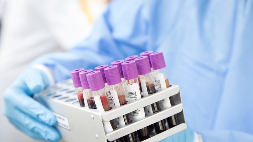 Phương pháp xét nghiệm máu phát hiện sớm 5 bệnh ung thư | baotintuc.vn