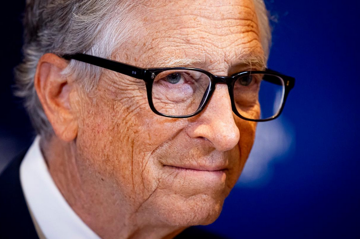 Tỷ phú Bill Gates đưa ra thời hạn quyết định Kỷ nguyên tiến bộ mới