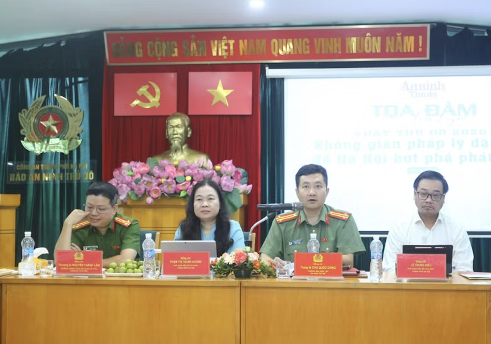 Chú thích ảnh