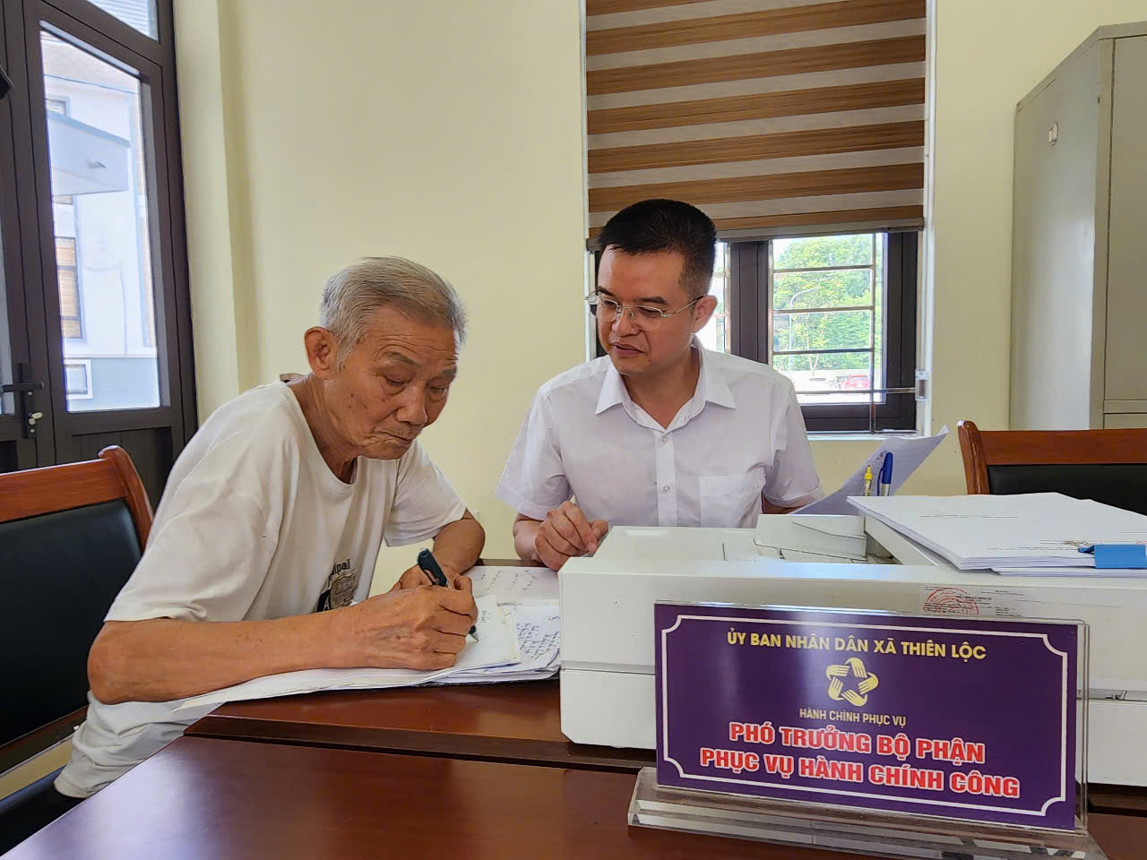 Chú thích ảnh