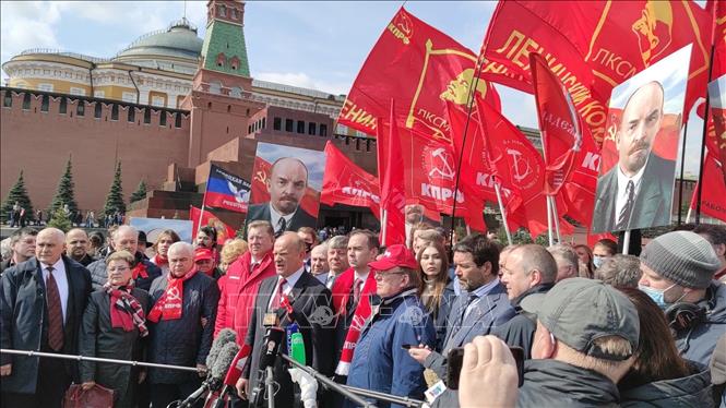 Chúc mừng sinh nhật Lenin Ngọn lửa của ông vẫn ấm áp giữa thế giới u ám  này  Redsvnnet