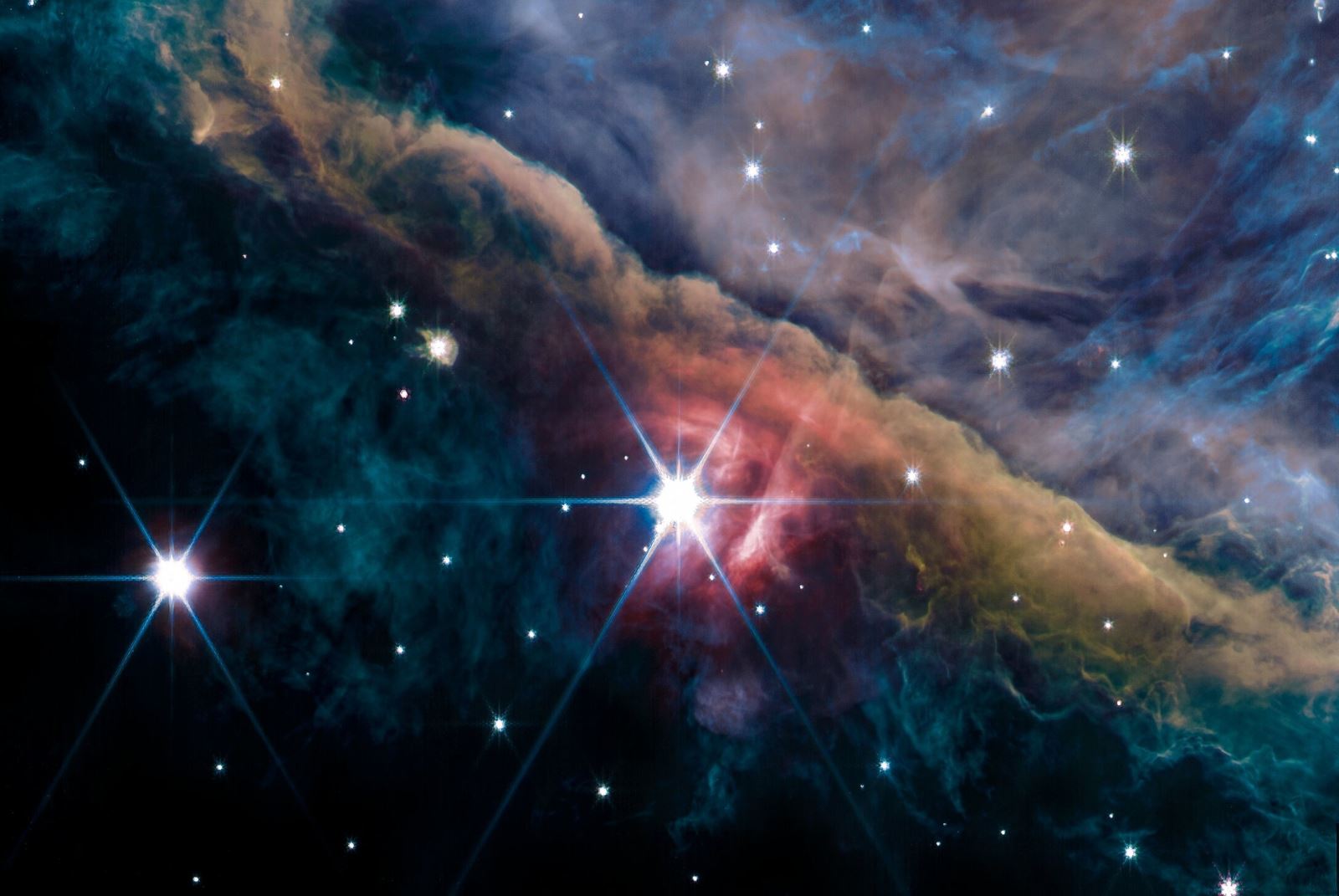Chìm vào tinh vân Orion với những hình nền đẹp đến ngỡ ngàng. Tận hưởng những cảnh quan ngoạn mục của vũ trụ, tạo ra sự lùng sục trong tâm trí bạn và khám phá vũ trụ đầy bí ẩn này!