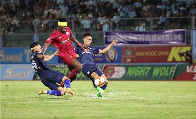 Khánh Hòa và Hoàng Anh Gia Lai chia điểm trong trận 'chung kết ngược' |  baotintuc.vn