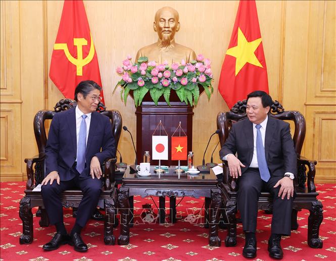 公務員の研修と奨励におけるベトナムと日本の協力を強化する