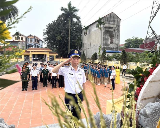 Chú thích ảnh Chú thích ảnh