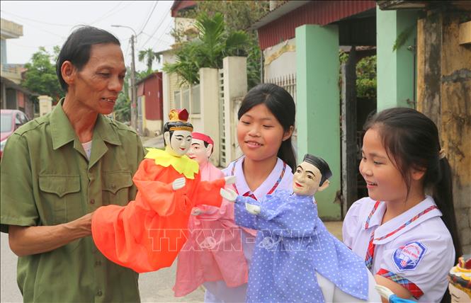 Chú thích ảnh Chú thích ảnh