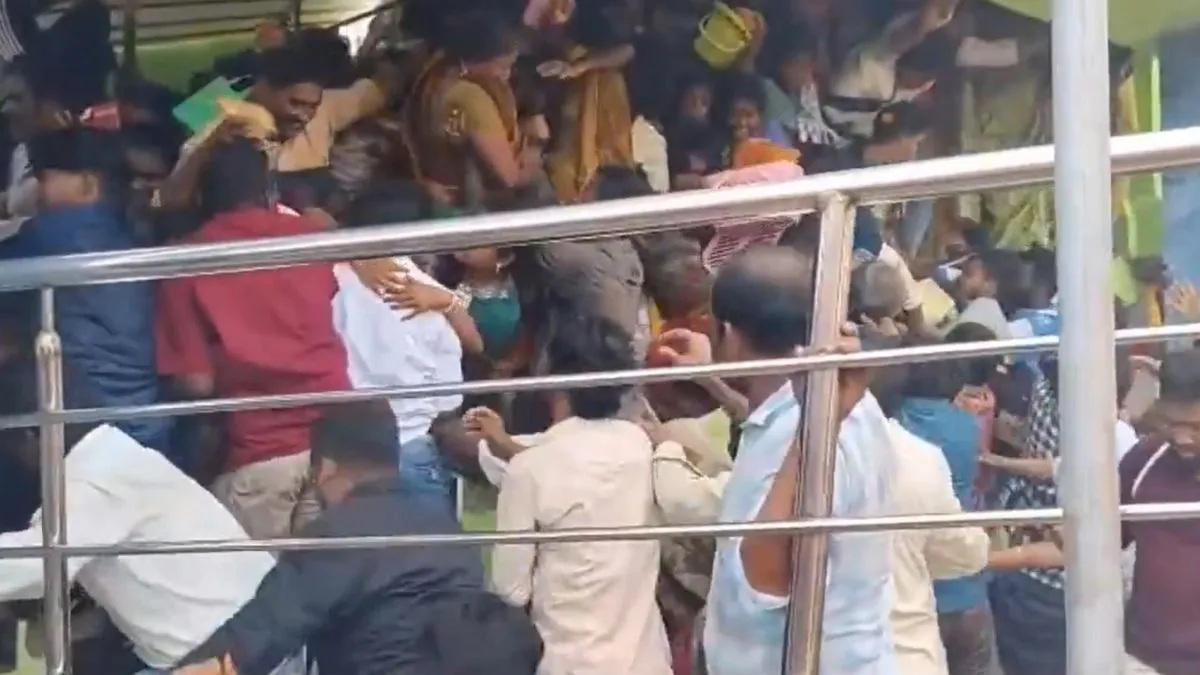 Ấn Độ: Giẫm đạp tại đền thờ, ít nhất 10 người thiệt mạng Chú thích ảnh