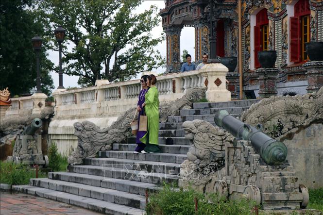 Du lịch Việt Nam - hành trình khám phá vẻ đẹp bất tận Chú thích ảnh