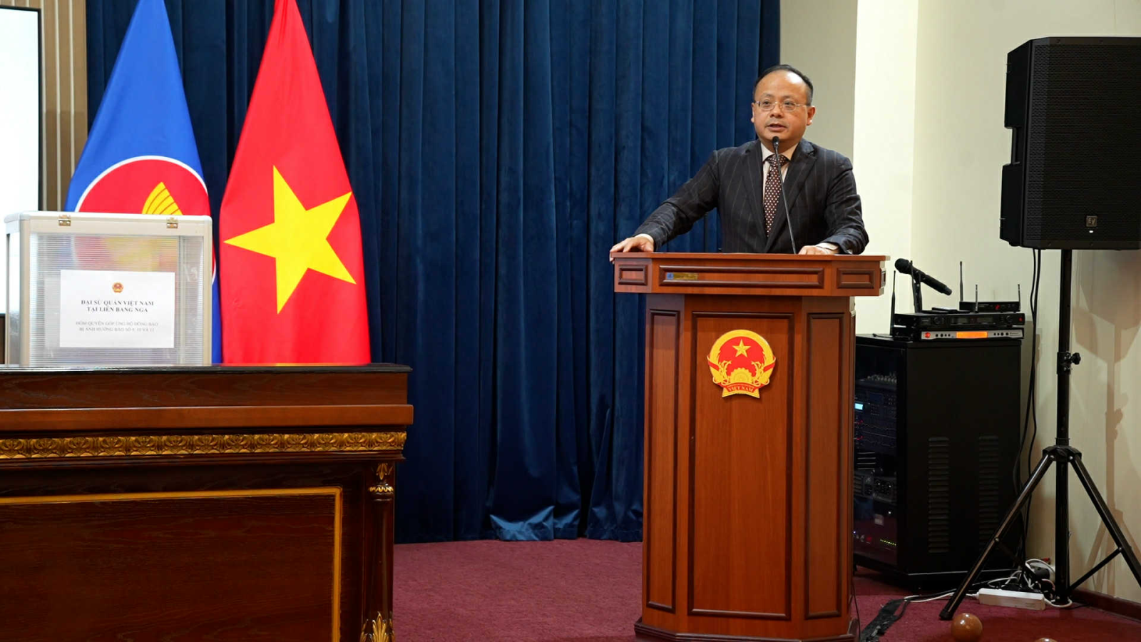 Chú thích ảnh