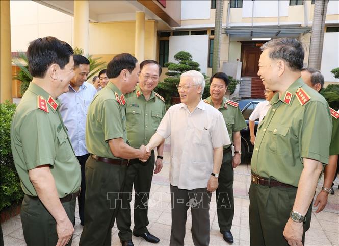 Tổng Bí thư, Chủ tịch nước dự Hội nghị Đảng ủy Công an Trung ương Chú thích ảnh