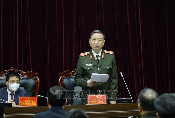 Tin Kinh tế: Bộ trưởng Bộ Công an Tô Lâm làm việc tại tỉnh Điện Biên