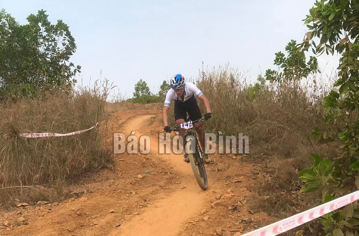 Hoa Binh has basically finished preparing to host the cycling event