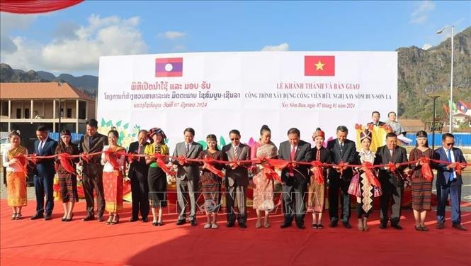 Khánh thành Công viên Hữu nghị Xaysomboun - Sơn La tại Lào