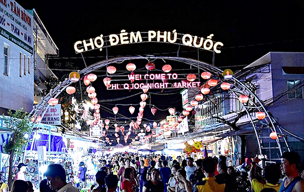 Trải nghiệm không gian du lịch Chợ Đêm Phú Quốc | baotintuc.vn