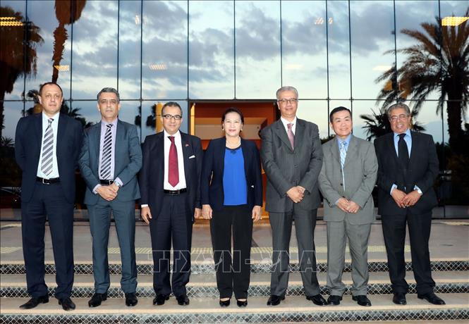 Ch&uacute; th&iacute;ch ảnh