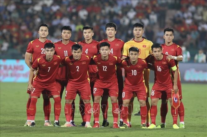 Họ đã có những chiến thắng đầy ấn tượng và để lại dấu ấn trong lòng khán giả. Đừng bỏ lỡ cơ hội để đón xem sự thăng hoa của đội tuyển Việt Nam.