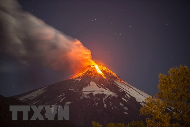 Núi lửa lớn nhất thế giới trên đảo Hawaii có khả năng thức giấc