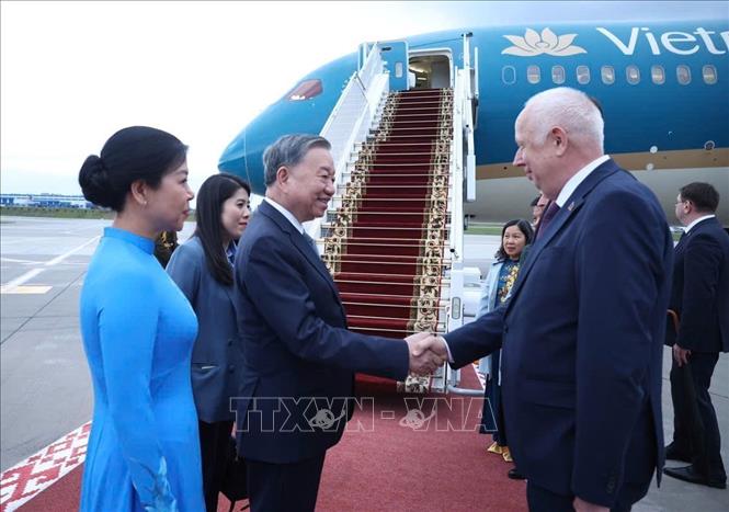 Chú thích ảnh Chú thích ảnh
